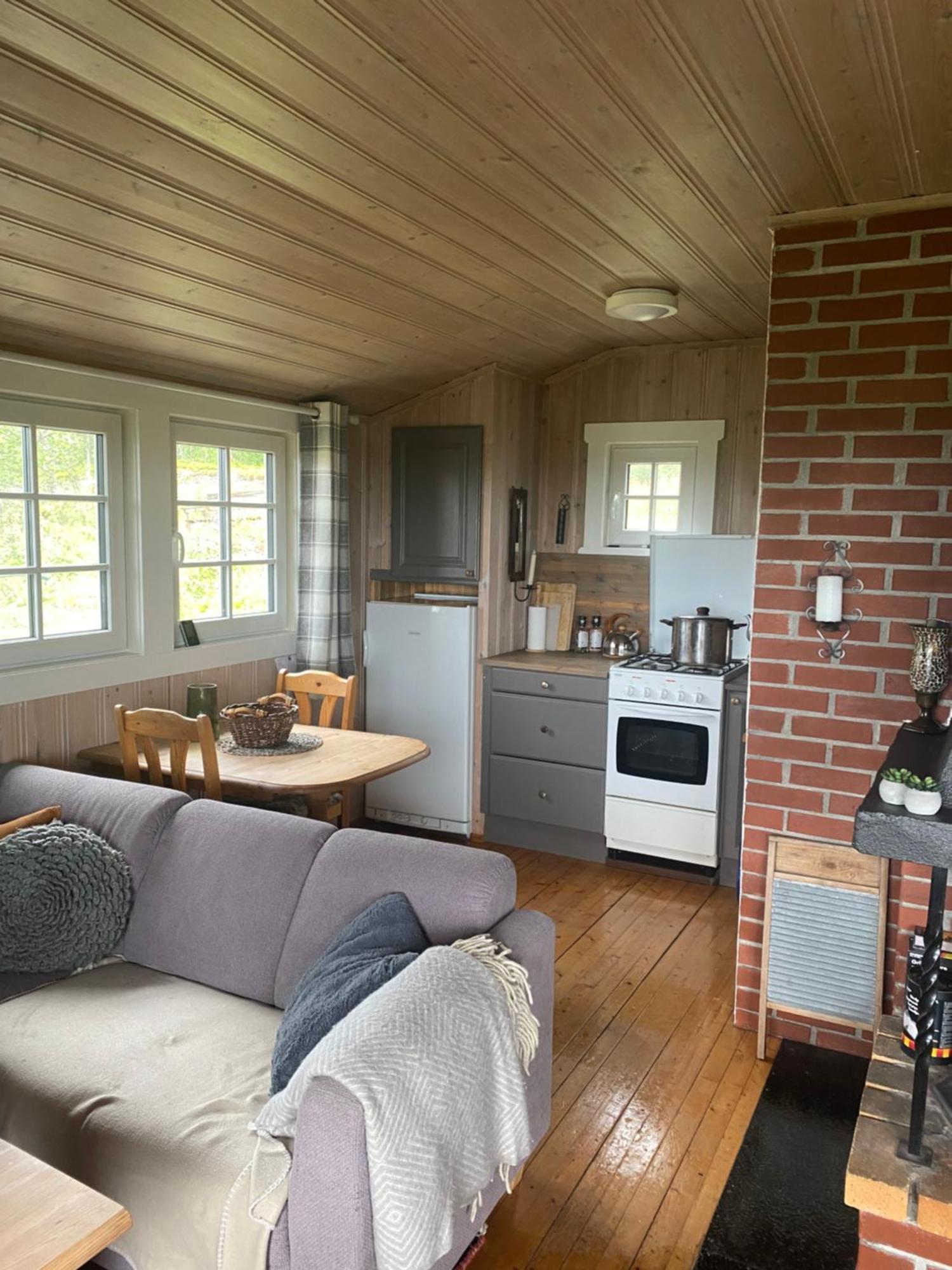 Cabin In The Mountain, Outstanding View & Solar Energy Vollen Exteriör bild